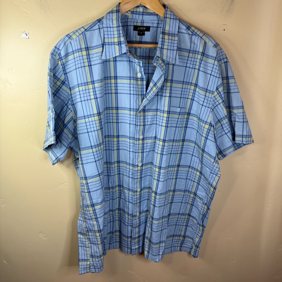J.Crew Mens Short Sleeve XL Button Down Collared Plaid Shirt Business Casual‎ - Picture 1 of 4
